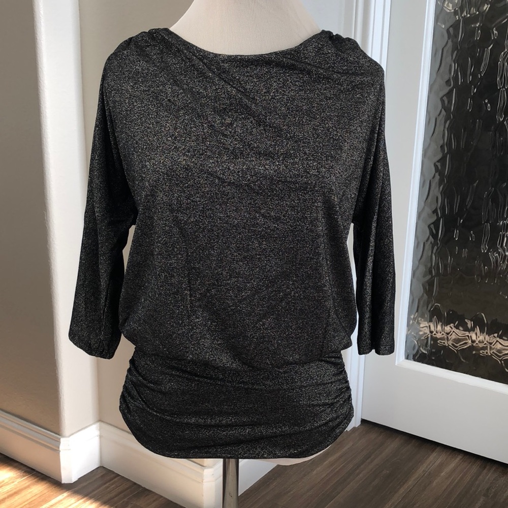 White House Black Market Top sz S